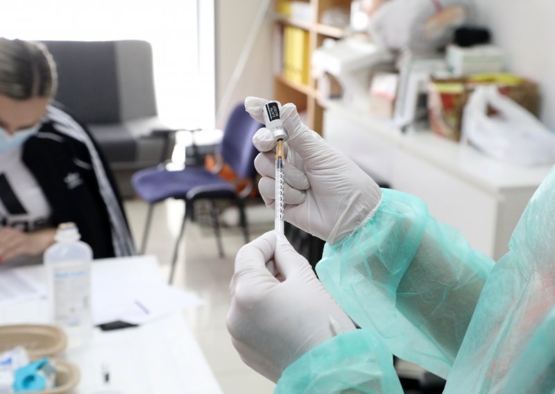 Početak cijepljenja u BiH sredinom veljače, plan zaštite 40 posto stanovnika