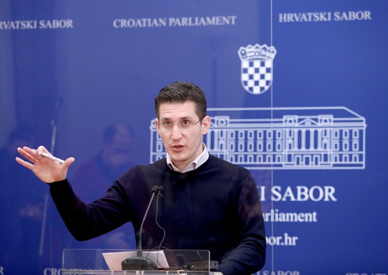 Troskot: Odustanak Vanđelića pokazuje da je Bandić HDZ-ov kandidat