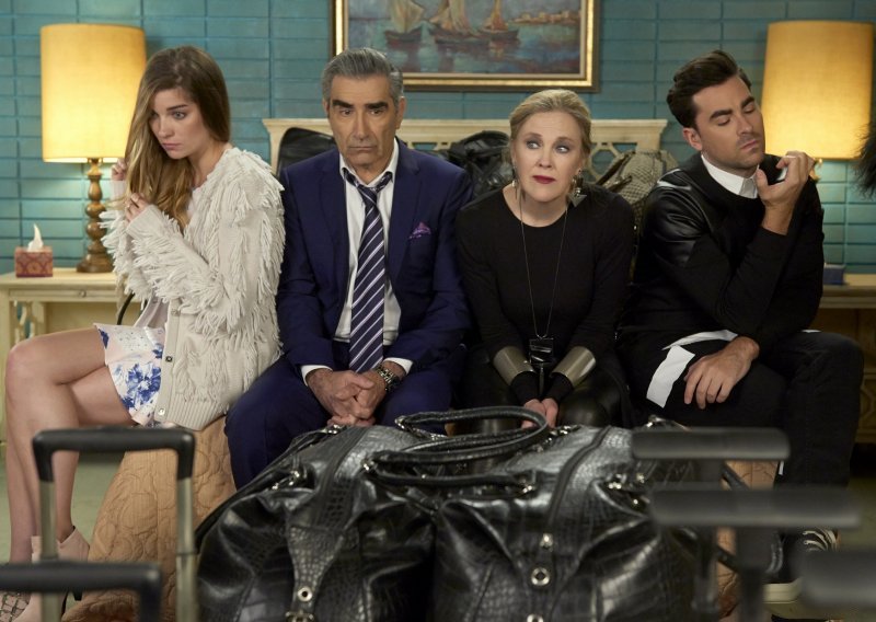 Hit serija koja će vas prikovati za ekrane: 'Schitt’s Creek' proglašena je najboljom serijom, a konačno se može gledati i kod nas