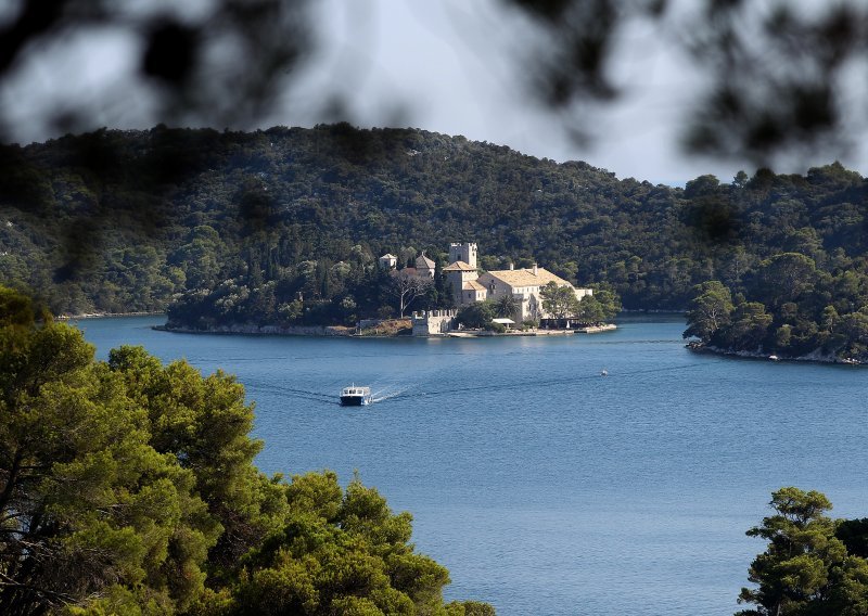 Forbes uvrstio Mljet među pet idiličnih neotkrivenih mediteranskih otoka