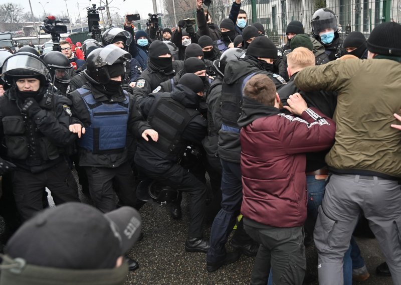 Rusija razmatra zakon koji bi policiji omogućio pristup geolokaciji građana