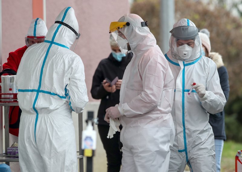 Alarmantna situacija u Parizu; 39 posto slučajeva zaraze otpada na britanski soj koronavirusa