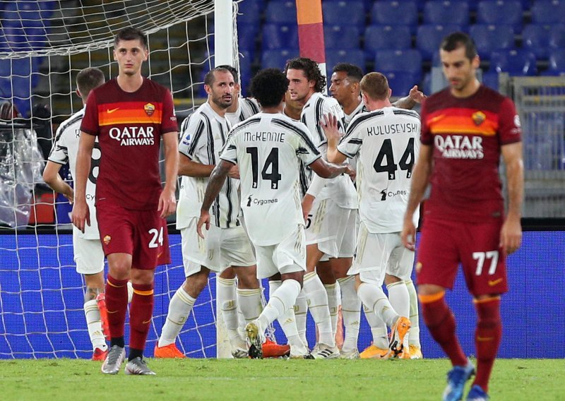 [FOTO] Juventusu pobjeda u derbiju za skok na treće mjesto, Atalanta vodila 3:0, ali prokockala prednost; hrvatski branič zabio u pobjedi Spezije