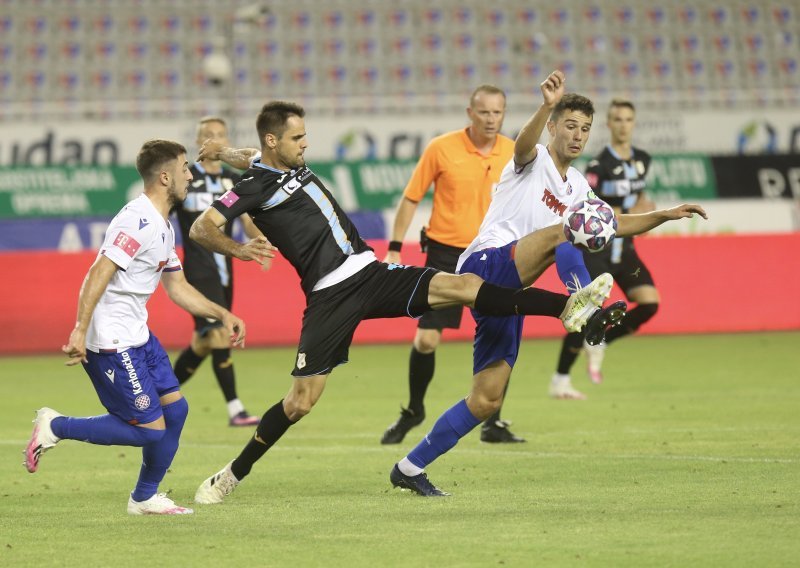 [VIDEO/FOTO] Rijeka na Rujevici dočekuje posrnuli Hajduk; evo gdje možete gledati Jadranski derbi