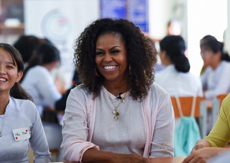 Zvijezda showa: Michelle Obama na Netflixu pokreće kulinarsku emisiju za najmlađe
