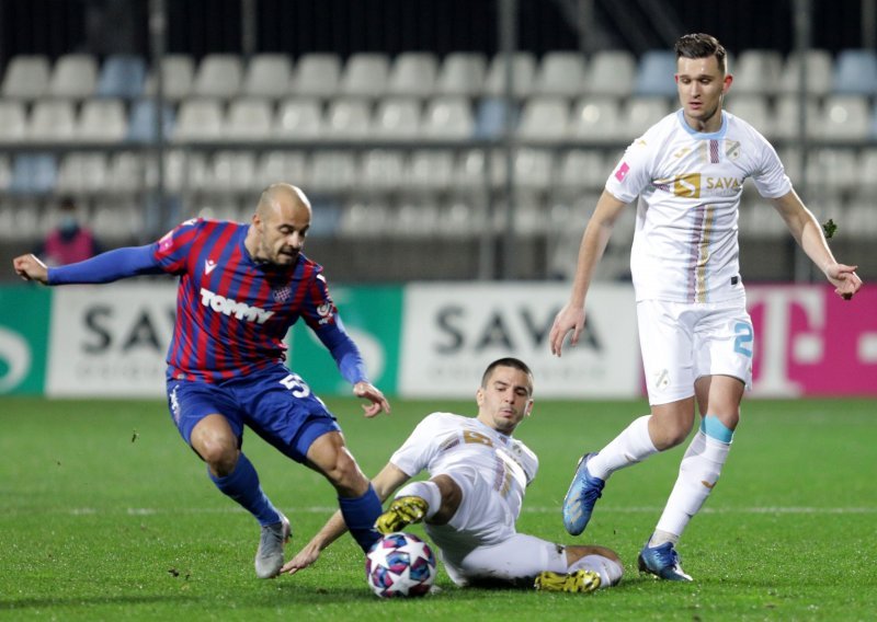 [VIDEO/FOTO] Mijo Caktaš zabio za pobjedu Hajduka u zadnjim sekundama utakmice