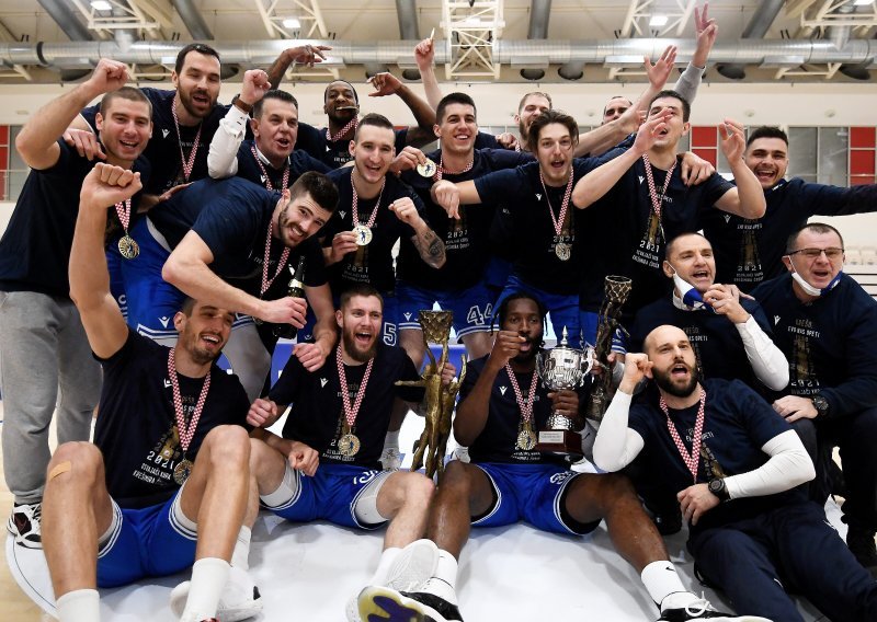 Zadar obranio naslov pobjednika Kupa Krešimira Ćosića i tako postao najtrofejnija momčad u ovom natjecanju