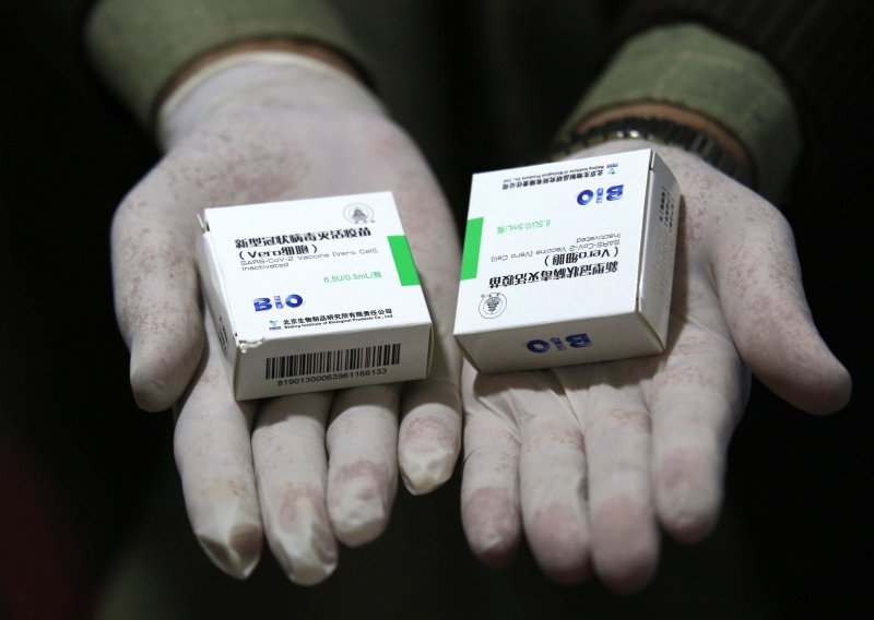 U Mađarsku stiglo prvih 550.000 doza kineskog cjepiva