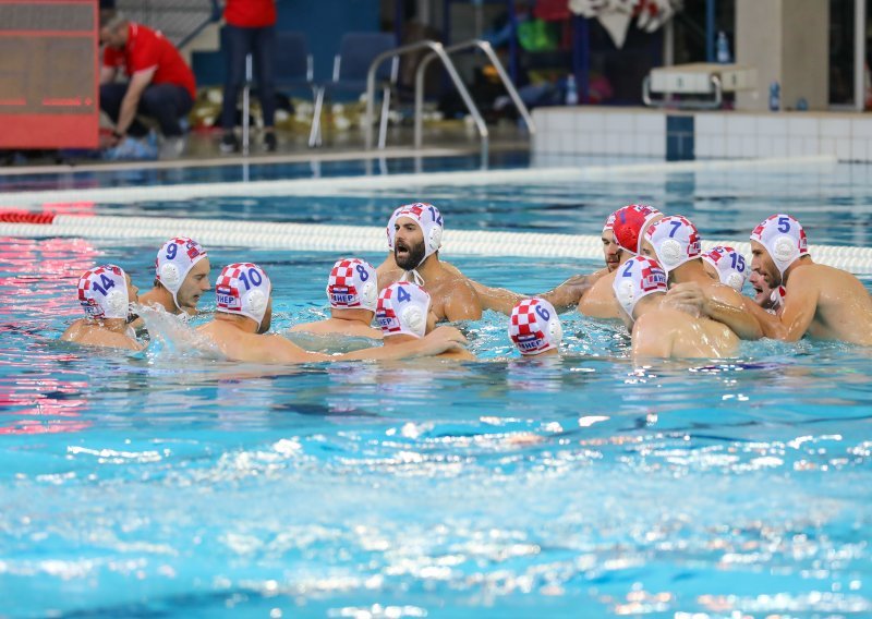 Sjajna Hrvatska djeluje nepobijedivo; vaterpolisti nadigrali Francuze i napravili još jedan veliki korak prema Olimpijskim igrama