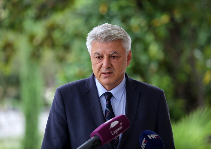 Komadina: Da me je ministar Butković pozvao rado bih, zajedno s njim, obišao gradilište i zahvalio što se novac građana vraća građanima