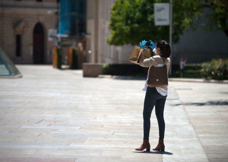 Prazna Barcelona čeka turiste i bolje dane: Gosti su nam uglavnom ljudi koji traže u Barceloni posao