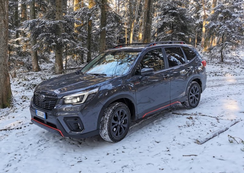 [FOTO/VIDEO] Vozili smo Subaru Forester 2.0i e-Boxer 4DVENTURE: Veselo outdoor izdanje sjajnog SUV-a