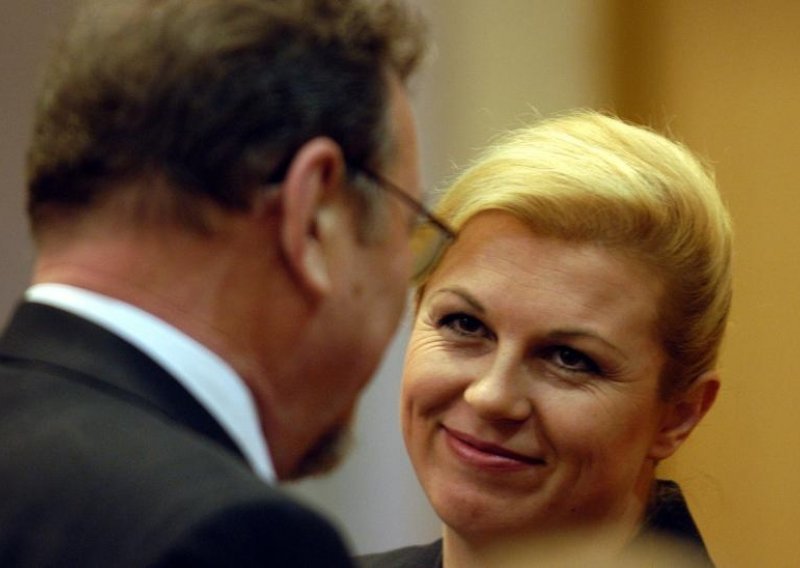 Šeks GONG-u: Predsjednica neće dopustiti da itko vrši pritisak na nju