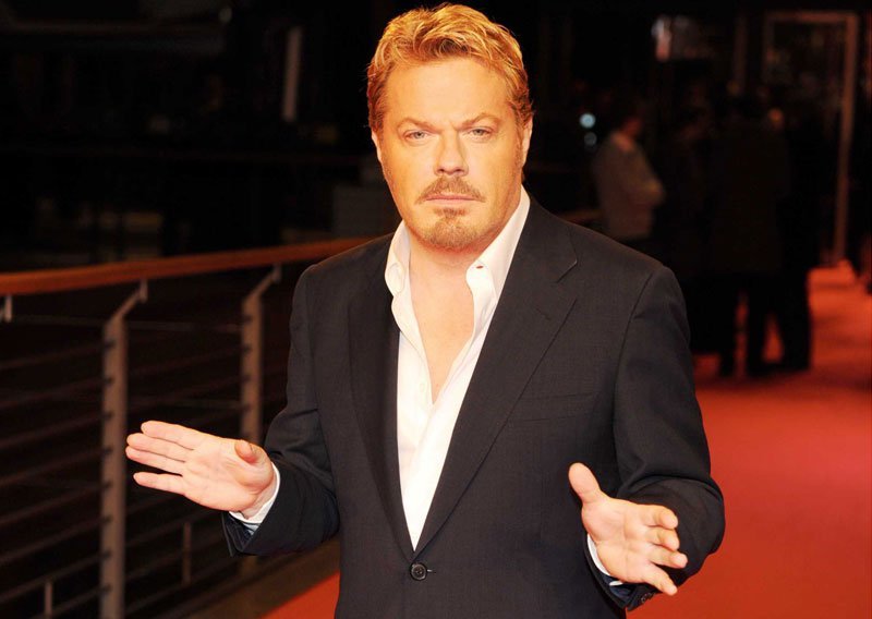 Vodimo vas na stand up nastup Eddieja Izzarda