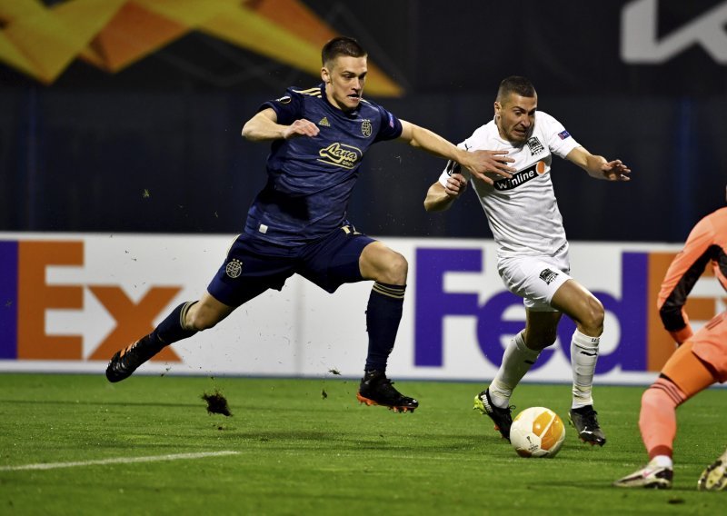 [VIDEO/FOTO] Impresivni podatak koji svrstava Dinamo ispred najvećih, a iznenadit će vas tko je odmah iza Mamićeve momčadi....