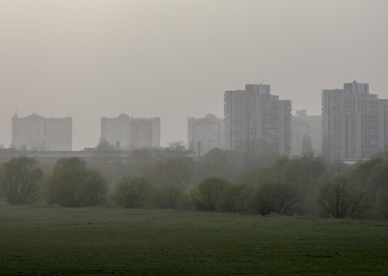 Zagreb trenutno ima drugi najzagađeniji zrak na svijetu: Ispred nas Peking, a iza nas Beograd