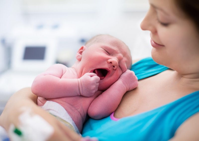 Trudnice i bebe s koronavirusom ipak pod većim rizikom od razvoja komplikacija