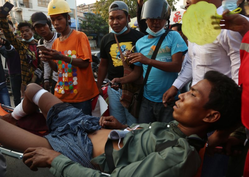 U Mjanmaru ubijeno najmanje 38 ljudi: 'To je užasno, to je pokolj'