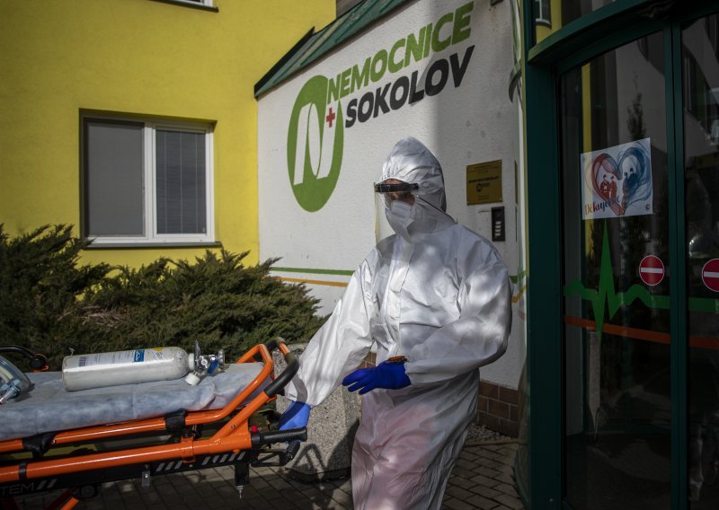 Teško stanje u Češkoj: U bolnicama najviše zaraženih dosad, Zeman zatražio i kinesko cjepivo