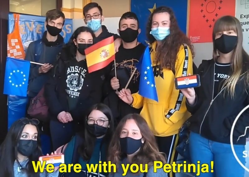 [VIDEO] Pogledajte kakve su poruke učenici iz Španjolske i Portugala poslali svojim vršnjacima u Petrinji: Niste sami!