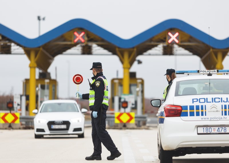 Slovenac na autocesti A1 potegnuo vrtoglavih 223 km/h