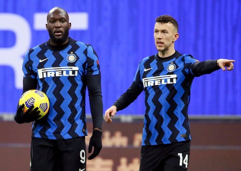 Inter pod hitno mora sanirati stotine milijuna eura dugova, a to će Ivana Perišića usmjeriti prema jednom od najvećih svjetskih klubova