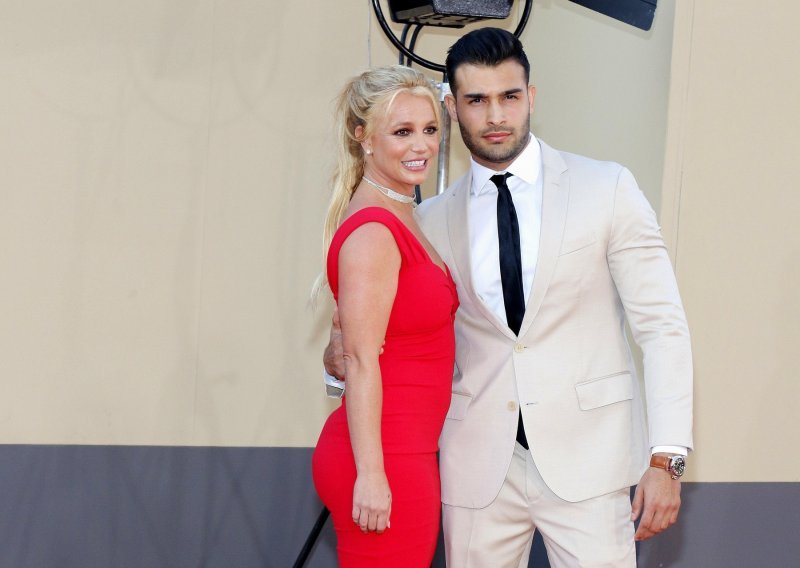 Njihova veza rodila se na snimanju videospota: Sam Asghari otkrio da s Britney želi osnovati obitelj