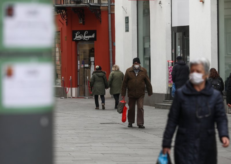 Vlast u BiH na meti žestokih kritika zbog nedostatka cjepiva