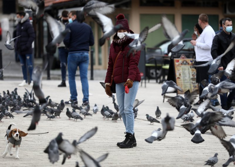 Treći val zaraze; Europa prešla milijun umrlih s covidom-19; najgora situacija na istoku