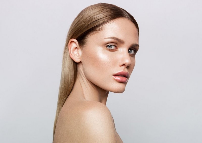 Ovaj popularni make-up trend kožu u trenu čini mekom i osigurava ujednačen ten