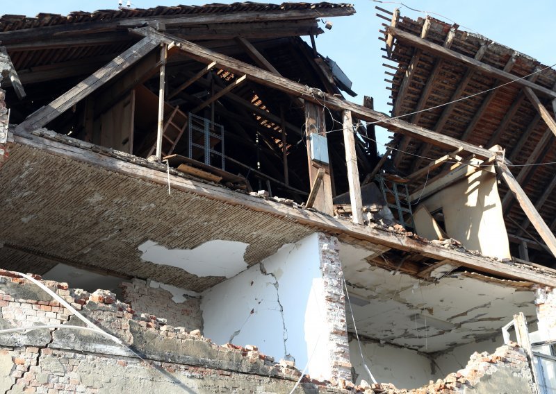 U Sisačkoj županiji pregledano gotovo 37 tisuća oštećenih objekata
