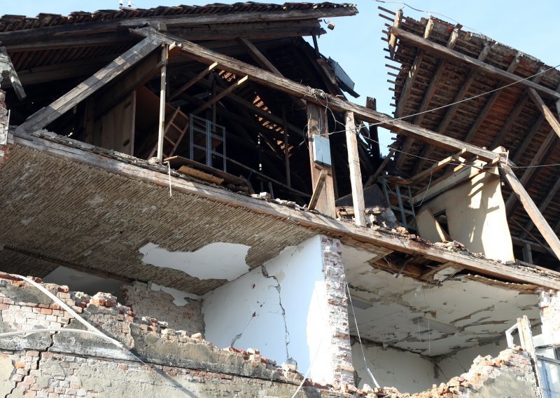 U Petrinju stiglo 70 tona humanitarne pomoći iz Bavarske