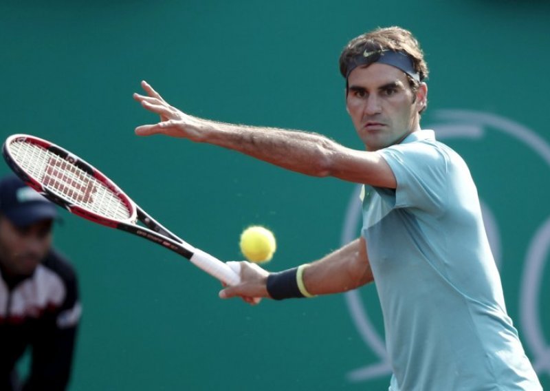Neuništivi Federer u Istanbulu osvojio 85. turnir u karijeri