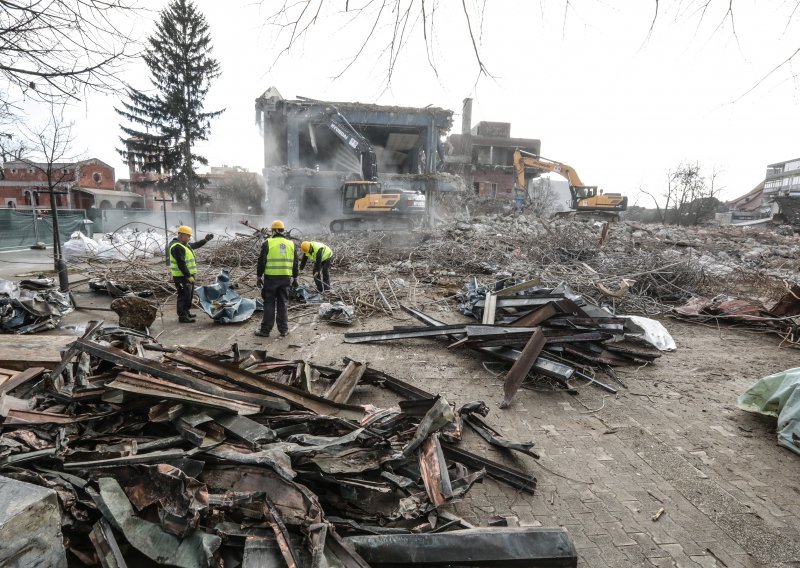 Procijenjena šteta od potresa 5,5 milijardi eura, iz Fonda solidarnosti 319 milijuna eura