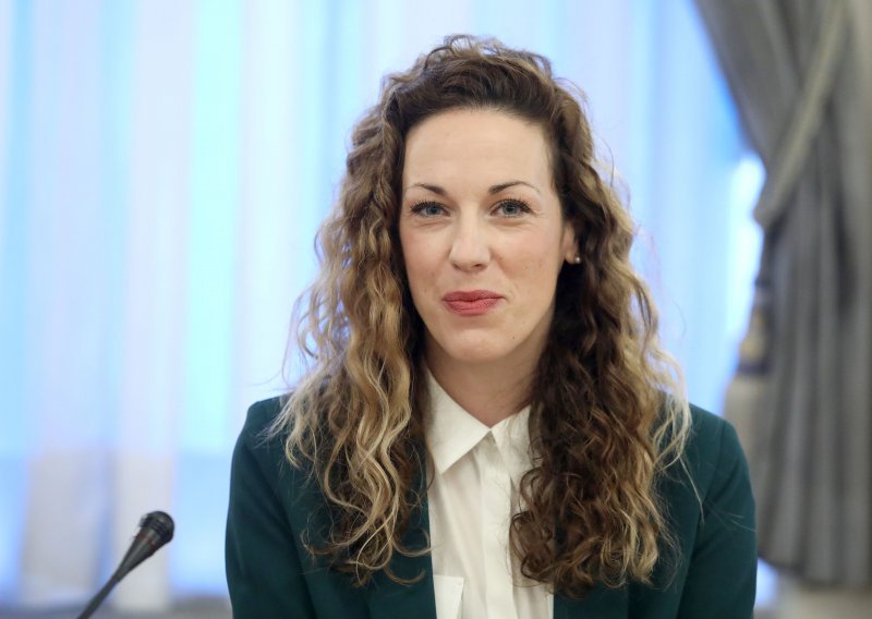 Odvjetnica Vanja Jurić u Stručnoj skupini EK za SLAPP tužbe; koje su neutemeljene ili pretjerane protiv onih kojih postavljaju pitanja javnog interesa