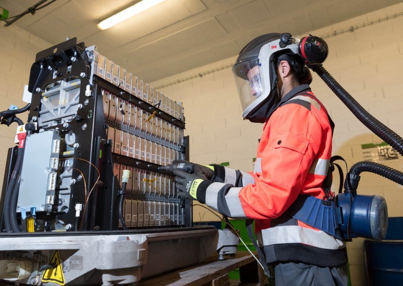 [FOTO/VIDEO] Grupa Renault se pridružila konzorciju Veolia & Solvay: Recikliranje baterija električnih vozila