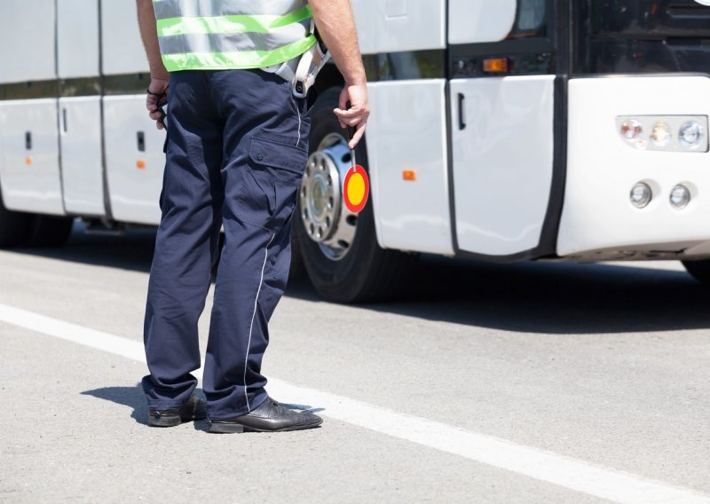 Inspekcija na granici utvrdila 25 prekršaja kod vozača autobusa, pogledajte koji su najčešći