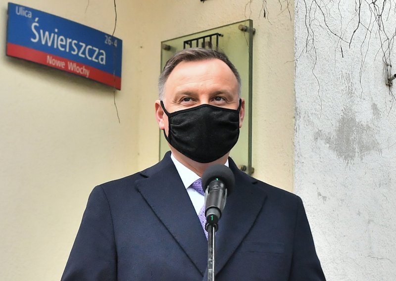 Popularnom poljskom piscu i novinaru prijeti zatvor jer je predsjednika nazvao 'kretenom'