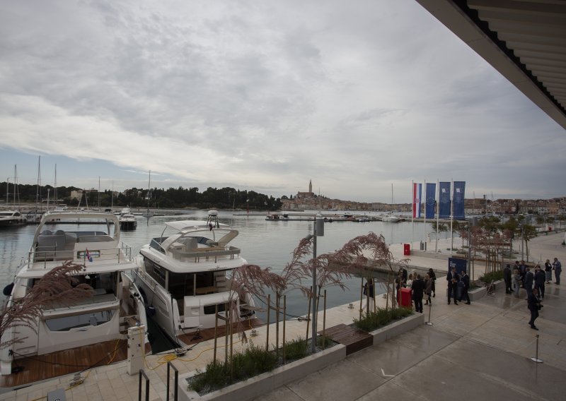 Raspojasali se slovenski vlasnici plovila i nekretnina u Hrvatskoj, traže slobodan prolaz
