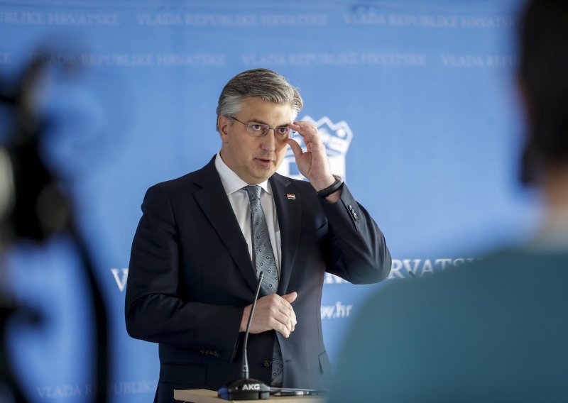 Plenković poručio da cjepivo više nije problem, nesporazumi u koaliciji nisu tema, a o zakonu po kojemu je Mamić mogao otići u BiH kaže: Ako je problem alat, nabavit ćemo bolje alate