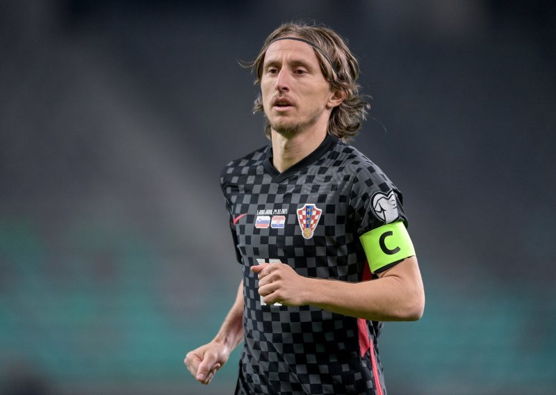 Luka Modrić na početku kvalifikacija za Svjetsko prvenstvo ispisuje hrvatsku nogometnu povijest; kapetane, svaka čast!