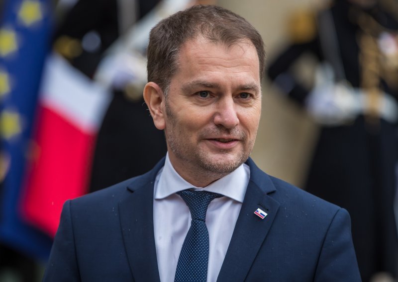 Slovački premijer Matovič podnio ostavku zbog naručivanja Sputnjika V, Heger treba formirati vladu