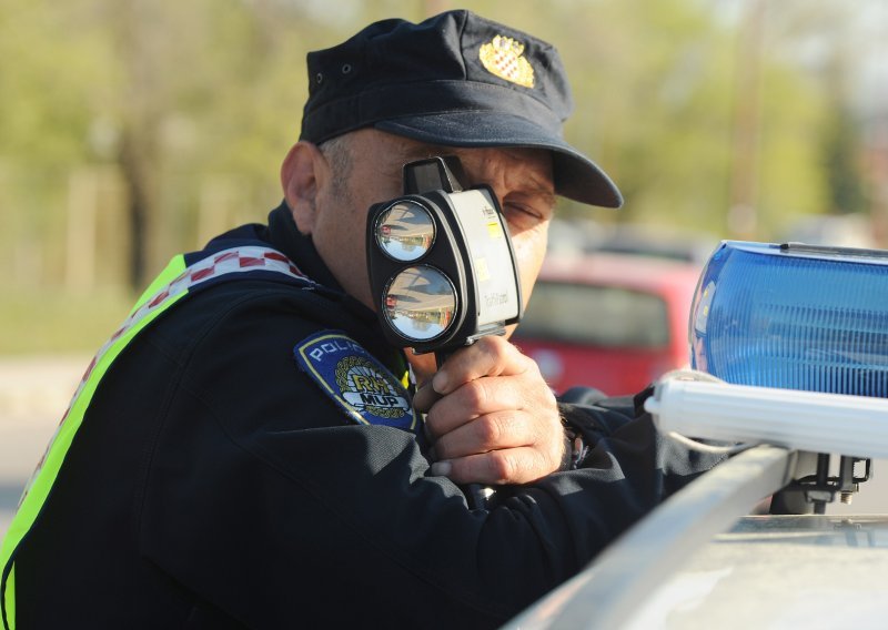 Policija treba vašu pomoć: Pitaju gdje bi bilo najbolje nadzirati promet i loviti neodgovorne vozače