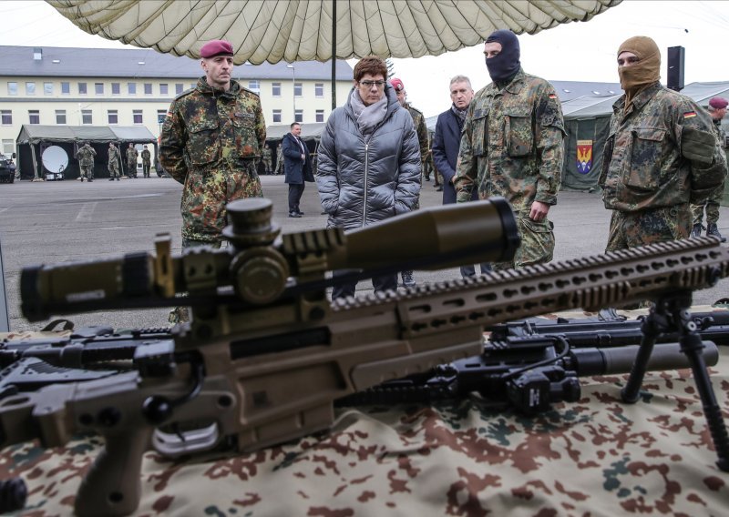 Njemačka uvodi 24-satno cijepljenje u vojnom centru Lebach