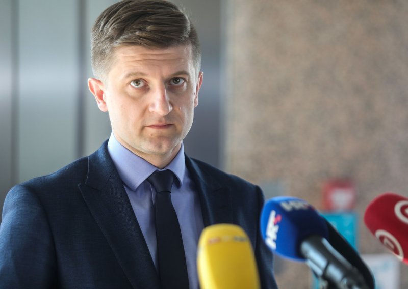 Marić: Zdravstvo je veliki izazov, nemamo osiguran novac za povećanje plaća u javnoj i državnoj službi, ali mirovine neupitne