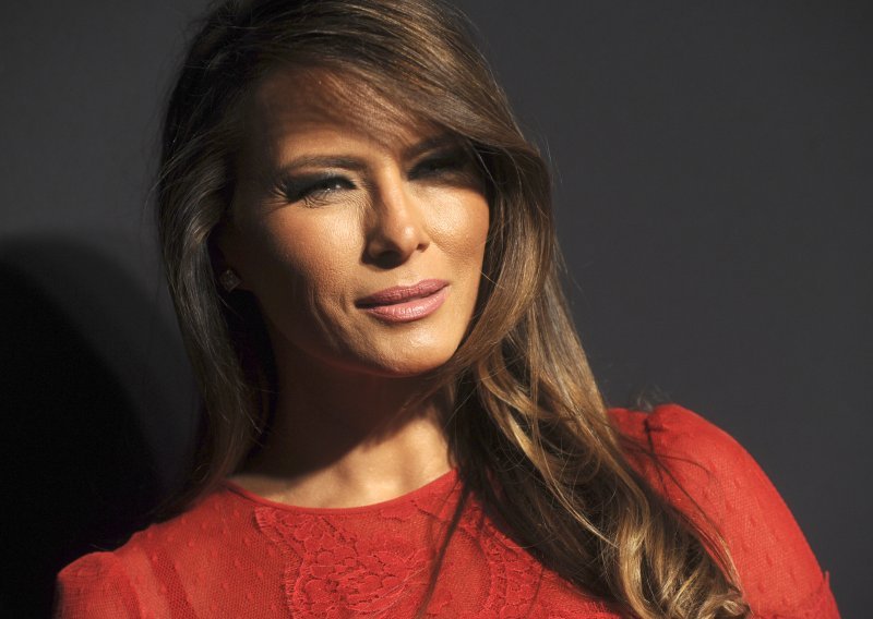 Pogledajte koga Melania Trump može tužiti