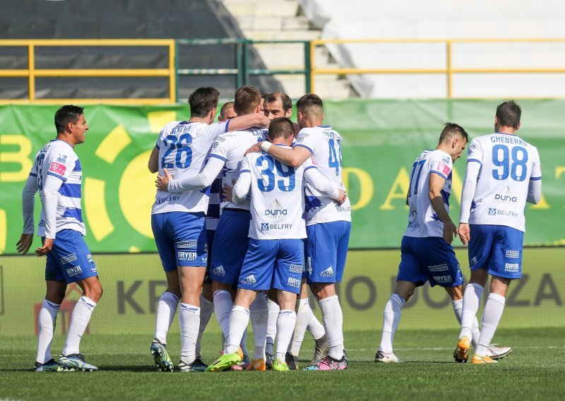 [VIDEO/FOTO] Ivan Lučić spasio Istru 1961 potpune katastrofe protiv zahuktalog Osijeka; gol Ante Ercega morate pogledati dva puta