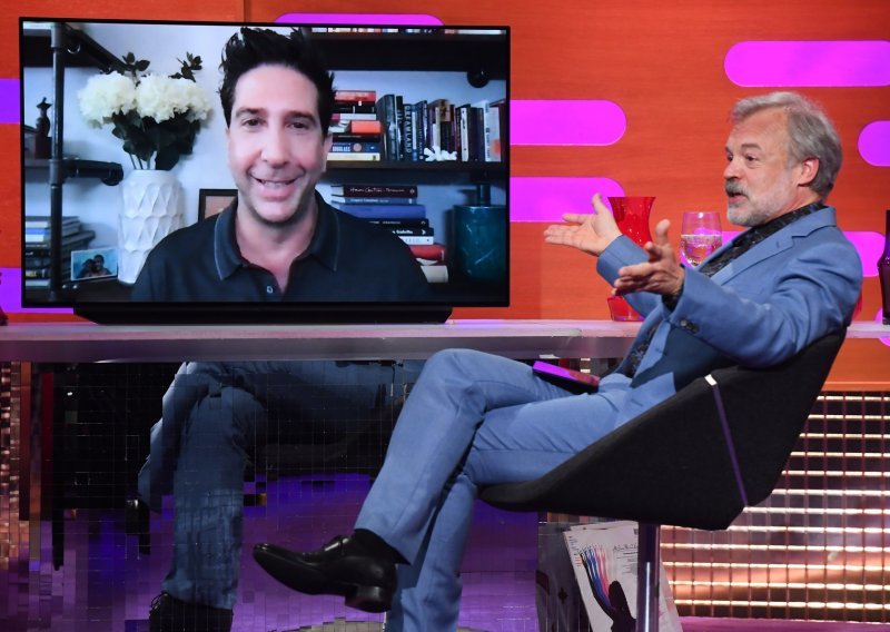 'Prijatelji' se okupljaju za nekoliko dana, a David Schwimmer do tada mora pogledati svih 236 epizoda