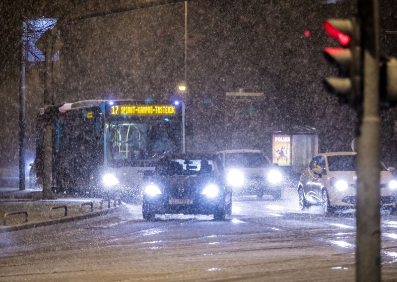 Na A1 samo do Svetog Roka, a ovo je situacija na ostalim prometnicama