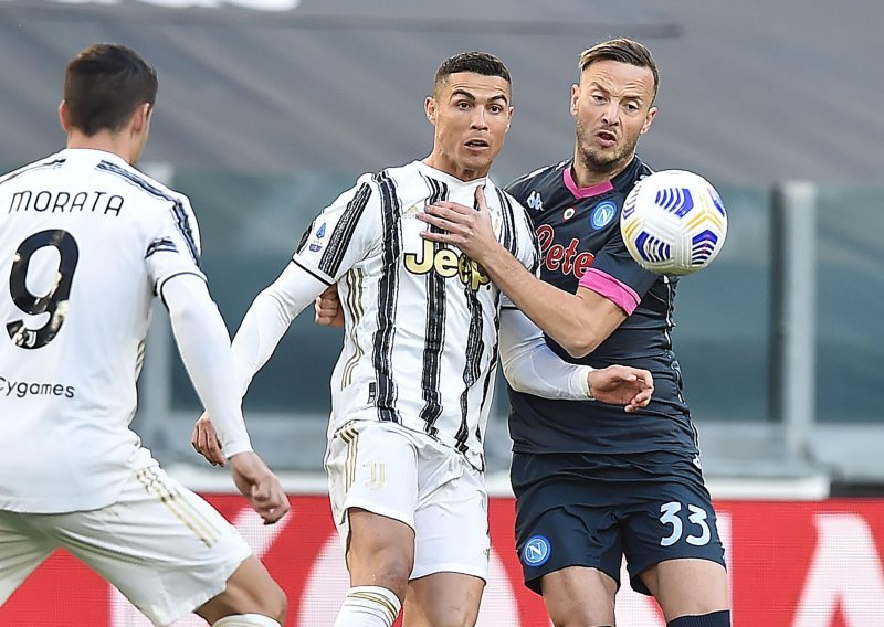 Juventus u izravnom dvoboju za Ligu prvaka bolji od Napolija, nova pobjeda Intera koji je sve bliže naslovu prvaka